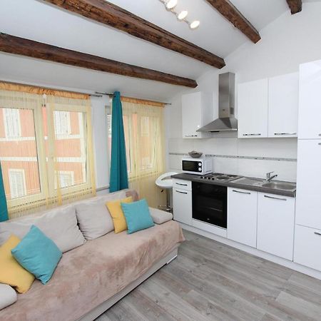 Studio Mira Rovinj Exterior foto